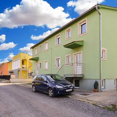 Apartments Ariana 1989 Fazana Bagian luar foto